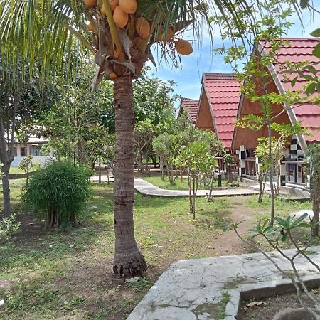 Meno Smile Cottages Gili Meno Exteriör bild