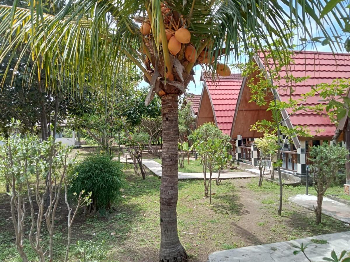 Meno Smile Cottages Gili Meno Exteriör bild