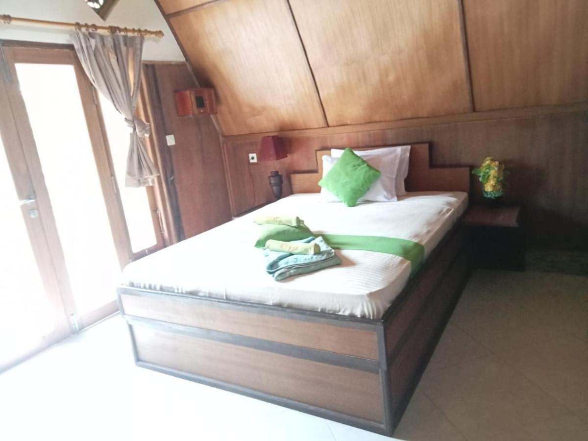 Meno Smile Cottages Gili Meno Exteriör bild