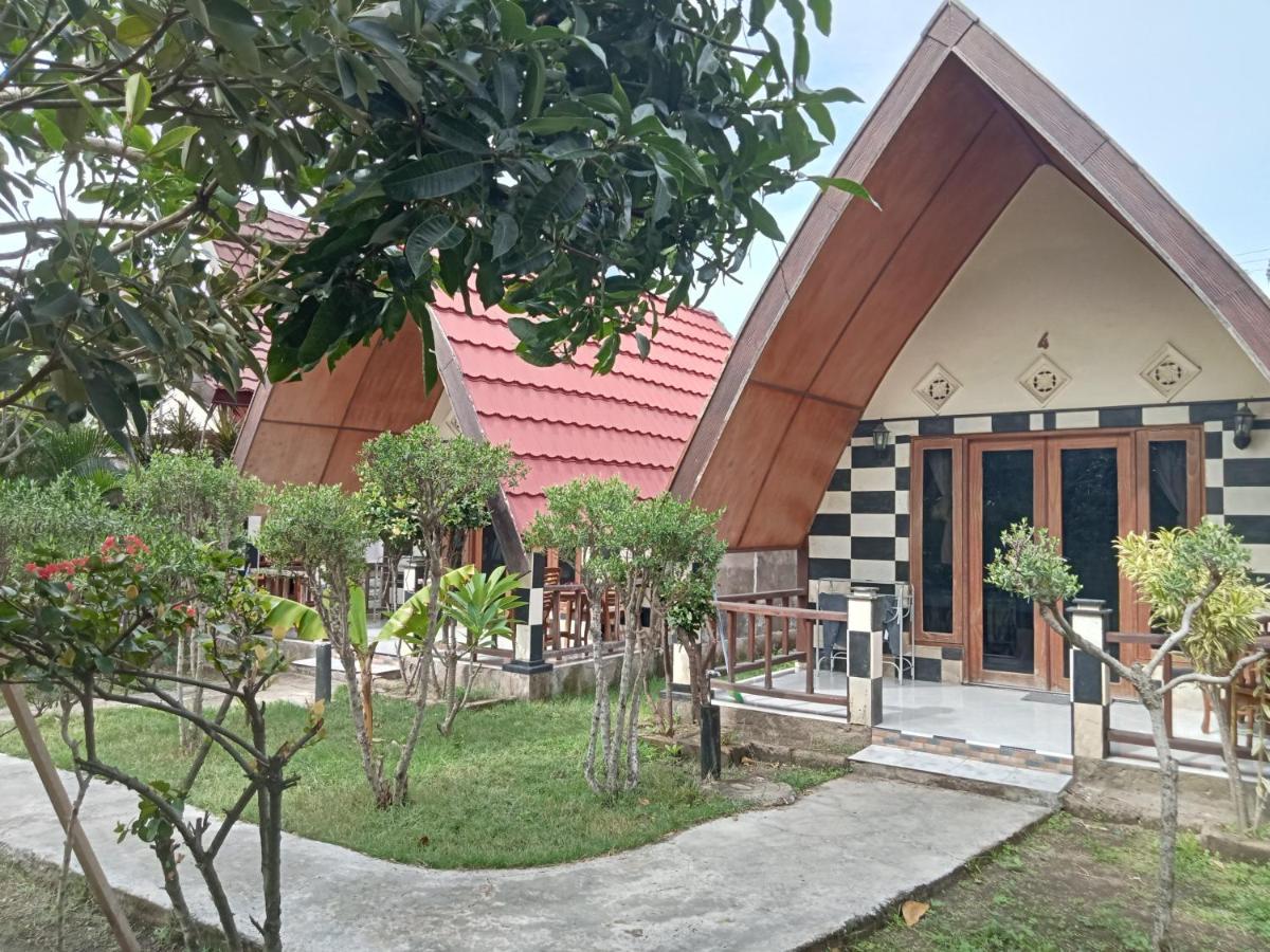 Meno Smile Cottages Gili Meno Exteriör bild